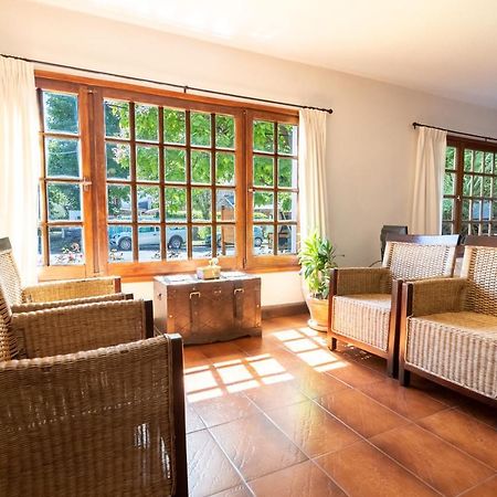 Hosteria Hostal Del Esquiador San Martín de los Andes Eksteriør billede