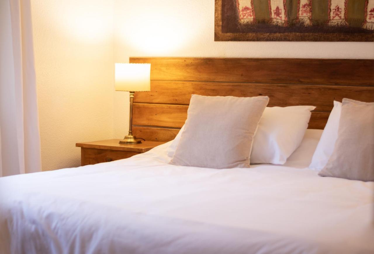 Hosteria Hostal Del Esquiador San Martín de los Andes Eksteriør billede