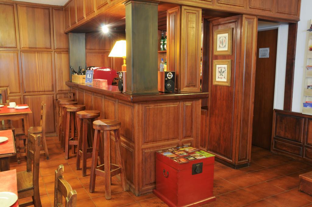 Hosteria Hostal Del Esquiador San Martín de los Andes Eksteriør billede